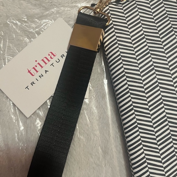 Trina Turk Black and White Oversized Clutch - Picture 4 of 7